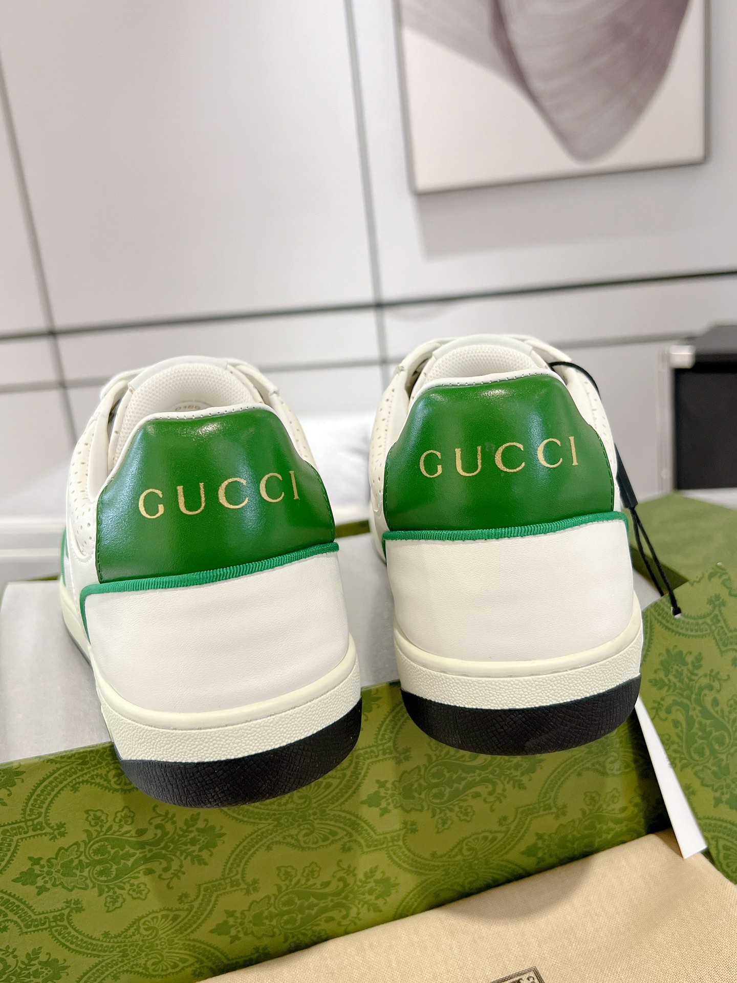 20251021/Gucci_251021-3
